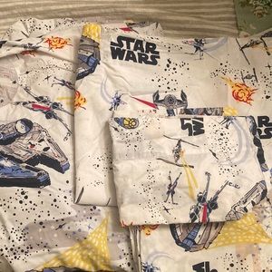 Full size organic cotton millennium falcon Star Wars sheet set